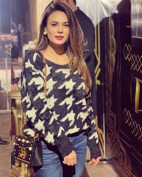 Hot Sexy Mahenur Haider Bikini Pics