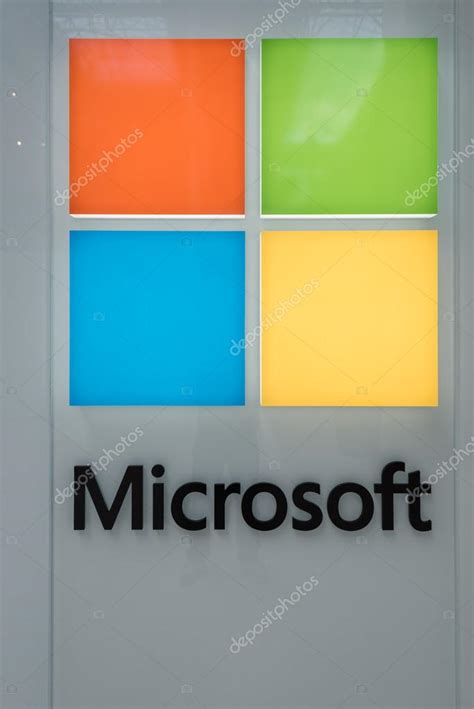 Large Microsoft Corporation logo – Stock Editorial Photo © yanmingzhang ...