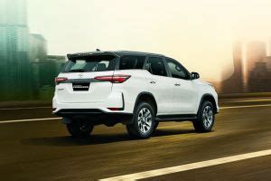 Toyota Fortuner Legender Colors (1 colours) - Fortuner Legender Color ...