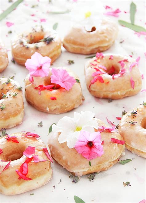 Id Es Diy F Tes Diy Naked Floral Donuts Decoro Votre