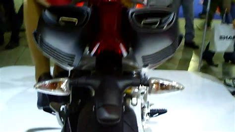 Aprilia Dorsoduro Factory Nieuwsmotor Nl YouTube