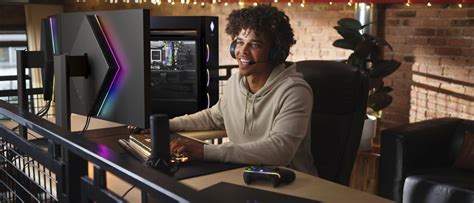 mengenal omen gaming hub