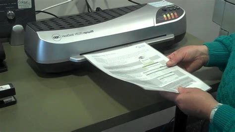 How To Use A Laminator Youtube