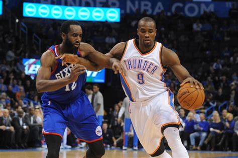 Serge Ibaka Going Back Inside For Oklahoma City Thunder