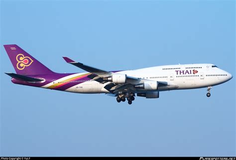 Hs Tgg Thai Airways International Boeing D Photo By Yui F Id