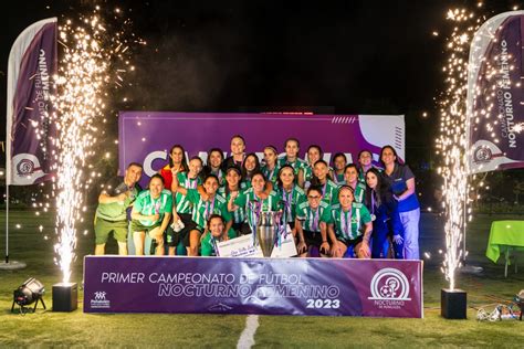 Villa Letelier Campeonas del primer Nocturno Femenino Corporación