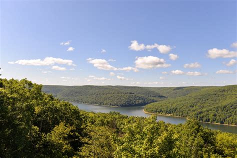 Rimrock Hiking Trail Rimrock Hiking Trail Is Located On Th Flickr