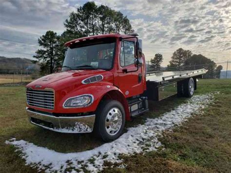 Freightliner M2 2020 Flatbeds And Rollbacks