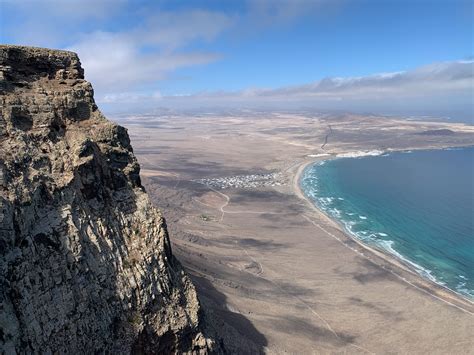 Walking In Lanzarote Gr131 Trail The Natural Adventure