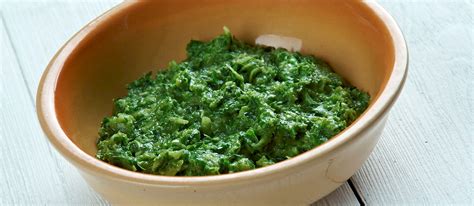 Where to Eat the Best Sarson da Saag in the World? | TasteAtlas