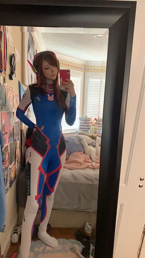 Dva Cosplay💘 Cosplay Woman Dva Cosplay Dva Overwatch Cosplay