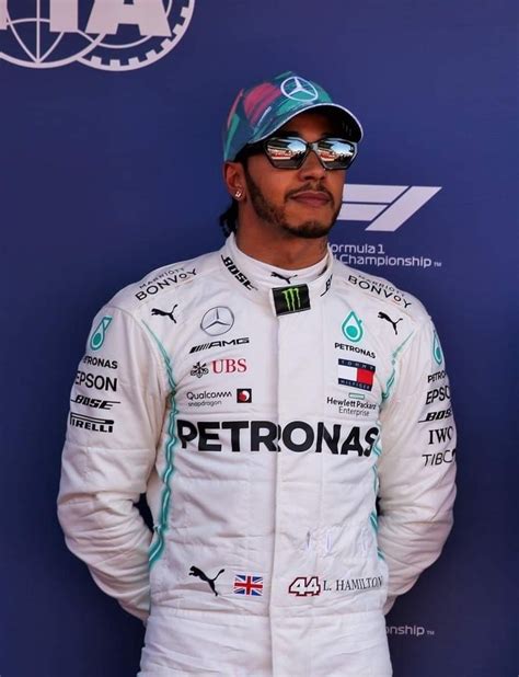 Pin Van Assie22 Op Lewis Hamilton 2019 🌞