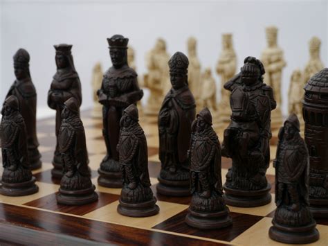 Berkeley Chess Ltd Large Camelot Chess Set Ivory And Brown