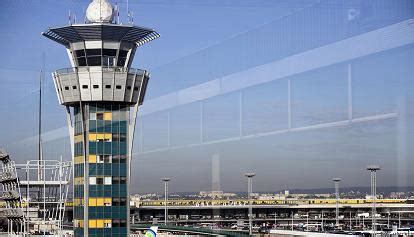 Francia Sciopero Controllori Volo Annullato 1 Volo Su 2 All Aeroporto