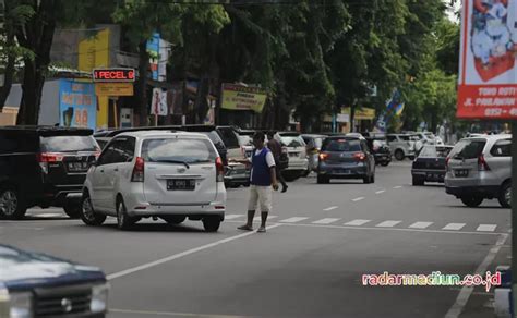 Digandeng Pemkot JMP Wajib Setor Duit Parkir Rp 3 13 M Per Tahun