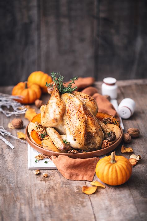 Poulet Du Bourbonnais Aop Aux Saveurs Automnales Farci Aux Noix Aop