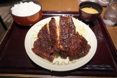 【名古屋】「キッチンなごや」名駅で食べる濃厚な味噌カツ定食！ボリューム満点のご当地グルメ｜メニュー・食レポ