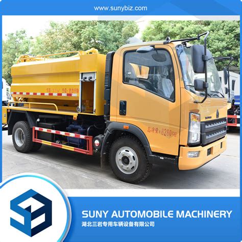 Dongfeng 2 4cbm Sewage Sucking Truck Mini Vacuum Tanker Trucks Sale