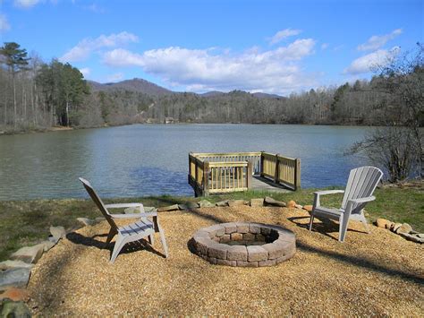 Hear The Tranquil Sounds Of Lake Buckhorn And The Whistling Winds