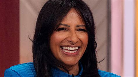 ranvir singhs sicilian inspired dress  convincing   embrace