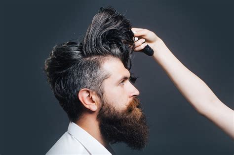 Raparse O Dejarse Crecer El Pelo Las Dos Tendencias De La Cuarentena