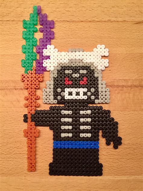 Ninjago Lord Garmadon Aus Bügelperlen Bügelperlen Basteln Bügelperlen Pokemon Perlen