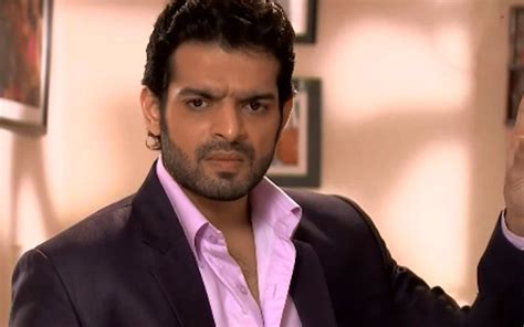 ‘Hot’ Karan Patel leaves Yeh Hai Mohabbatein shoot in a huff