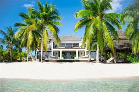 Caribbean Beachfront Villas 2025/2026