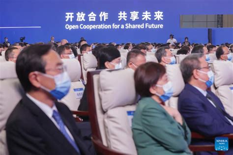 2023 Zhongguancun Forum Holds Plenary Meeting Xinhua