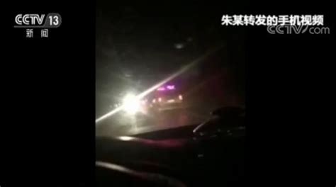 绷紧法律这根弦！男子微信群转发辱警视频被行政拘留新闻频道央视网