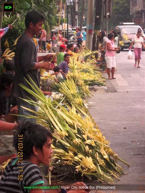 🇵🇭 VIGAN • Palaspas-Weaving, Waving: a Philippine Holy Week Culture ...