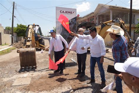 ARRANCA OBRA DE REHABILITACIÓN DE CRUCERO CON CONCRETO HIDRÁULICO EN