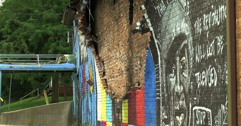 George Floyd Mural Struck By Lightning In Toledo, Ohio - CBS Minnesota