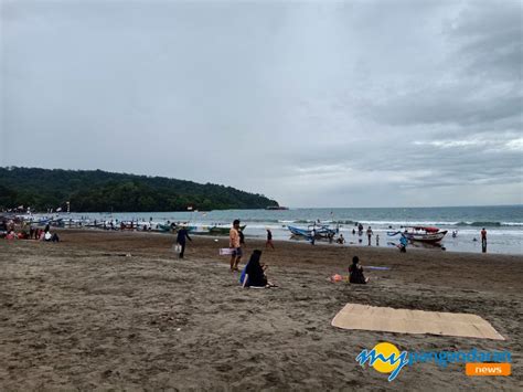 Libur Nataru Dan Libur Sekolah Kunjungan Wisatawan Ke Pantai