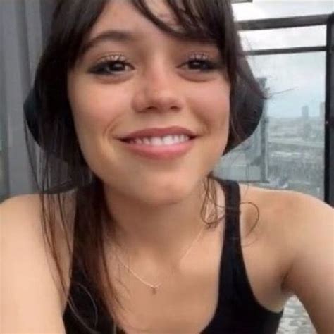 Jenna Ortega Icon Pfp Aesthetic Jenna Ortega Ortega Pretty People