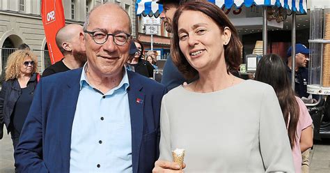 SPD Kandidaten Auf Wahlkampftour In Regensburg