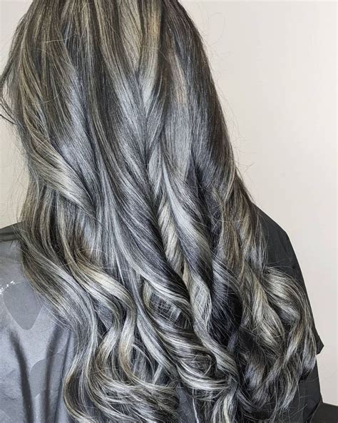 30 Flawless Examples Of Gray Blending For Dark Hair In 2024 Gray Hair Beauty Gray Hair