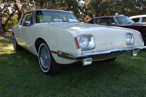 Avanti Motors Avanti II - Information and photos - MOMENTcar