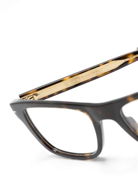 Eyewear By David Beckham Tortoiseshell Wayfarer Frame Glasses Farfetch