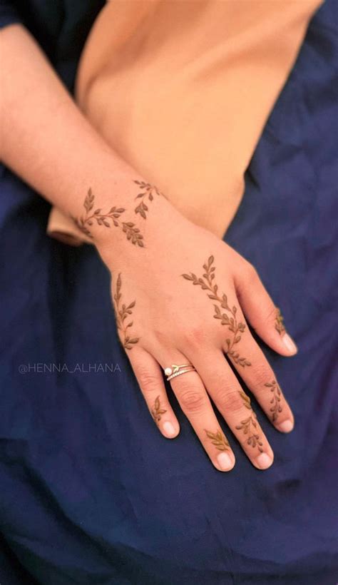 35 Beautiful Henna Design Ideas Simply Gorgeous Henna