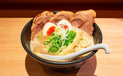 6000杯食べたマニアがオススメ！梅田・大阪駅周辺の激ウマ人気ラーメン17選 Vacanラーメン特集