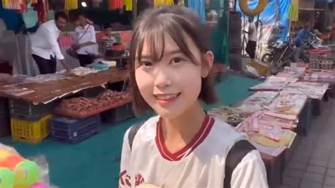 ‘they Really Like To Hug Korean Vlogger Says Harassed By Man In Maharashtra Latest News