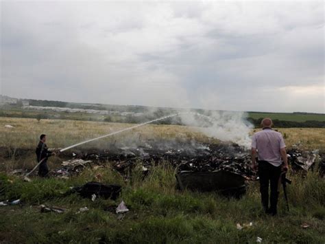 Mh17 Victims May Have Been Conscious After Missile Struck Experts Say