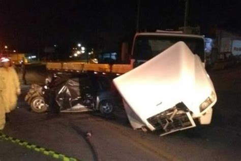 Duas Pessoas Morrem E Uma Fica Ferida Em Acidente De Carro Na Rodovia