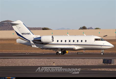 Bombardier Challenger 604 - Large Preview - AirTeamImages.com