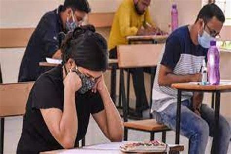 Delhi University Postpones Final Year UG PG Exams