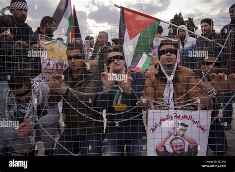 Palestinians with poster of Marwan Barghouti, on hunger strike since 17 ...