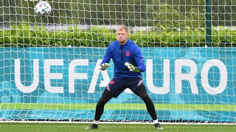 Arsenal Oficializa Contrata O De Jovem Goleiro