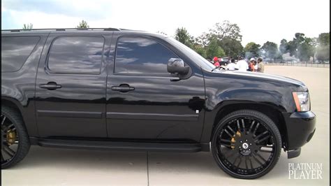 Chevy Suburban On 28 Inch Forgiato Taglio Detroit Youtube