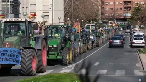 Los tractores vuelven a las calles de Logroño